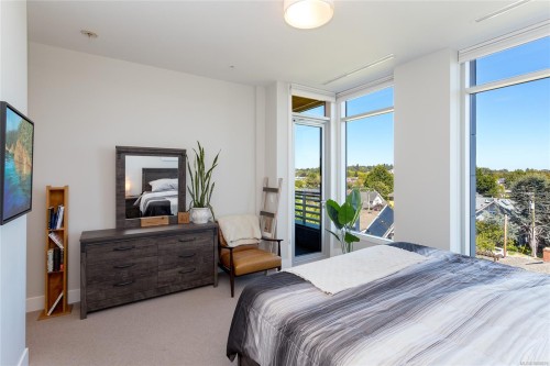 #401-986 Heywood Ave, Victoria, BC 