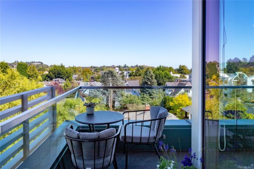#401-986 Heywood Ave, Victoria, BC 