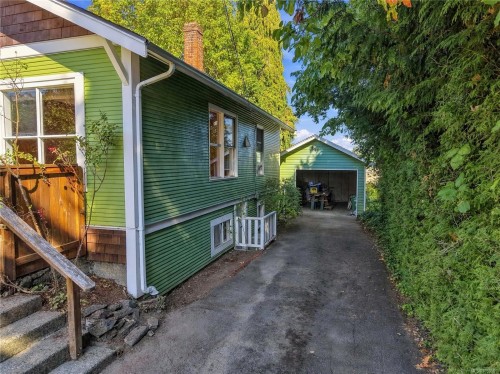 2943 Sherman Rd, Duncan, BC 