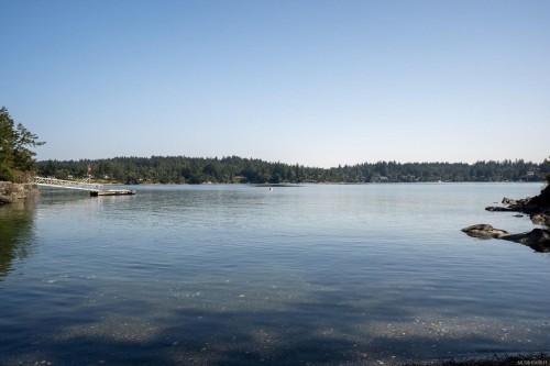 389 Moses Point Rd, North Saanich, BC 