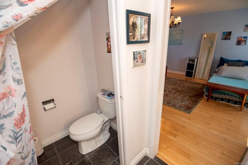 #13-3060 Harriet Rd, Saanich, BC 