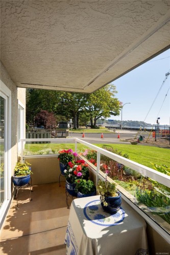 #103-1540 Dallas Rd, Victoria, BC 