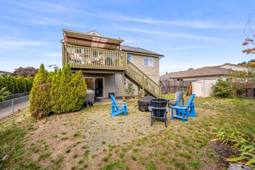 948 Brooks Pl, Courtenay, BC 