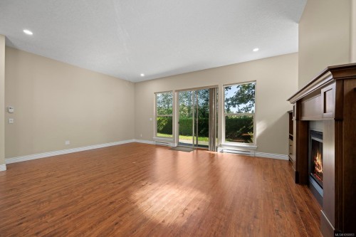 #120-2205 Robert Lang Dr, Courtenay, BC 