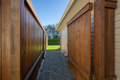 #120-2205 Robert Lang Dr, Courtenay, BC 