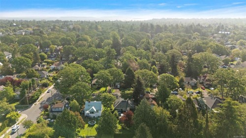 970 Bank St, Victoria, BC 