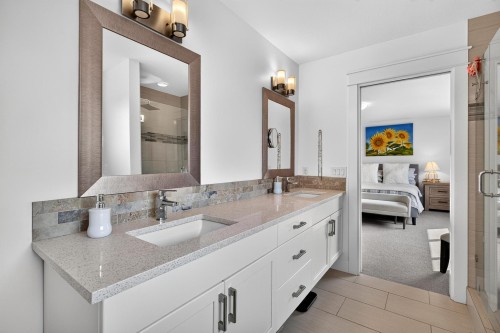 2425 Tallus Heights Drive, West Kelowna, BC 