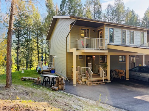 1-7977 Radium Golf Course Road, Radium Hot Springs, BC 