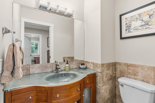 710 Tozer Court, Kelowna, BC 