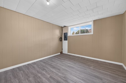 2257/2259 Valleyview Drive, Kamloops, BC 