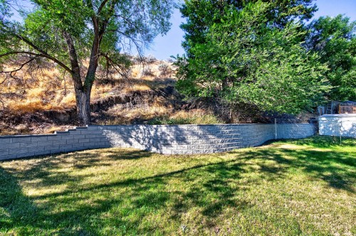 2257/2259 Valleyview Drive, Kamloops, BC 