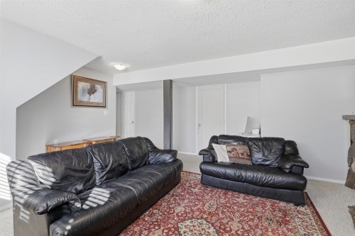 1580 Happyvale Place, Kamloops, BC 