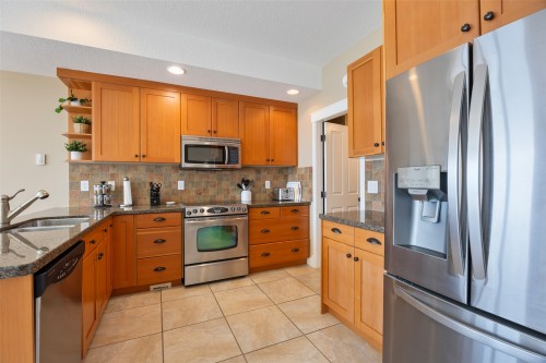 3-1959 Bristow Road, North Shuswap, BC 