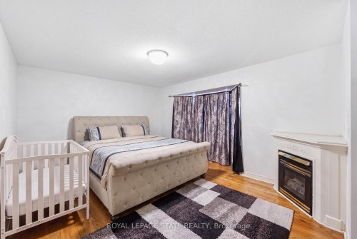 11 Redtail Crescent, Hamilton, ON 