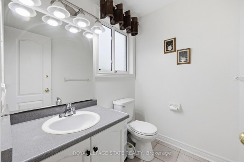 11 Redtail Crescent, Hamilton, ON 