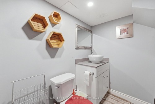 11 Redtail Crescent, Hamilton, ON 