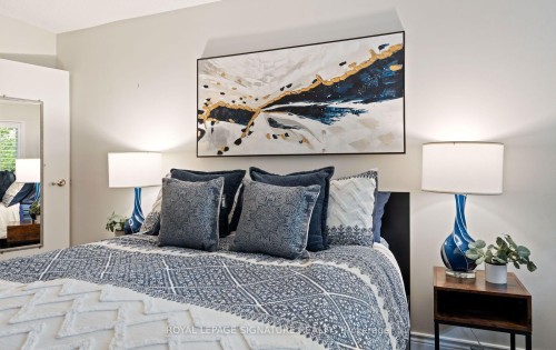 4045 Taffey Crescent, Mississauga, ON 