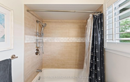 4045 Taffey Crescent, Mississauga, ON 