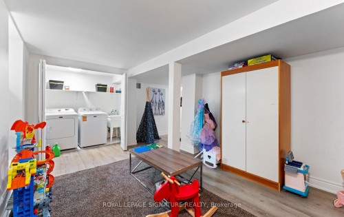 4045 Taffey Crescent, Mississauga, ON 