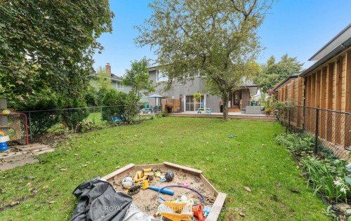 4045 Taffey Crescent, Mississauga, ON 