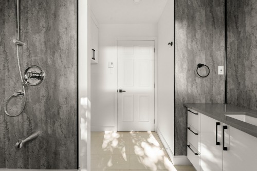 Salle de bains - 7640 Rue Émile-Fleury, Québec (Les Rivières), QC 