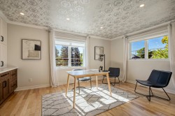 Bureau - 