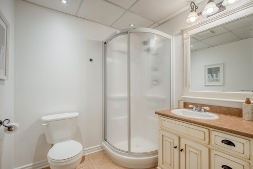Salle de bains - 4055 Rue De L'Orchidée, Saint-Bruno-De-Montarville, QC 