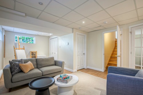 Salle familiale - 4055 Rue De L'Orchidée, Saint-Bruno-De-Montarville, QC 