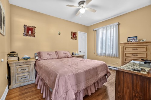 Chambre à coucher - 2115  - 2117 Rue Dépatie, Montréal (Saint-Laurent), QC 
