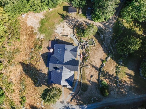 573 Horseshoe Rd, Gabriola Island, BC 