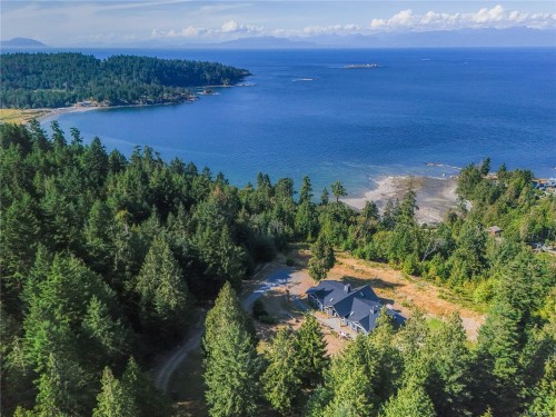 573 Horseshoe Rd, Gabriola Island, BC 
