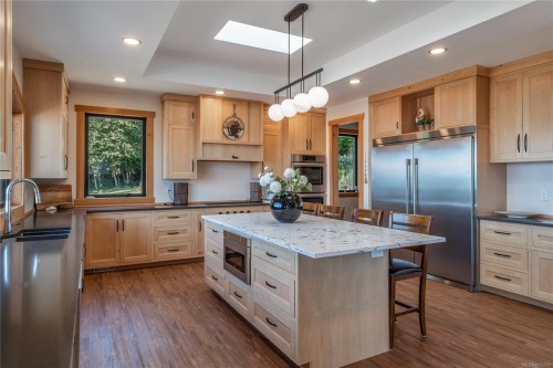 573 Horseshoe Rd, Gabriola Island, BC 