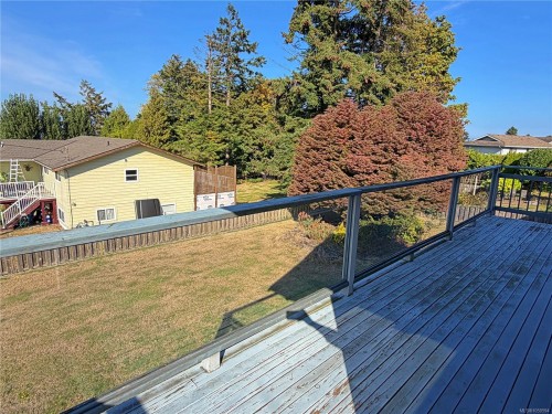 5400 Entwhistle Dr, Nanaimo, BC 