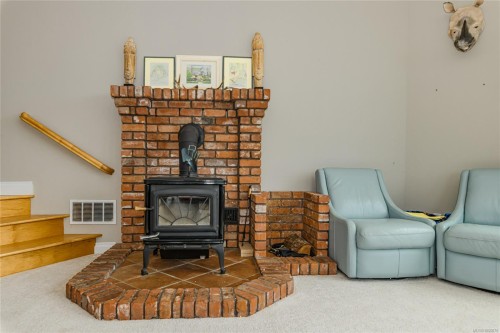 5000 Sooke Hanger Dr, Sooke, BC 