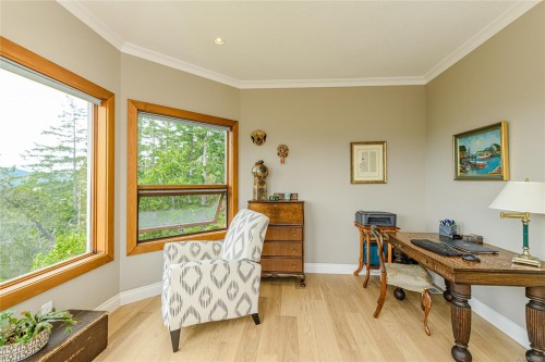 5000 Sooke Hanger Dr, Sooke, BC 
