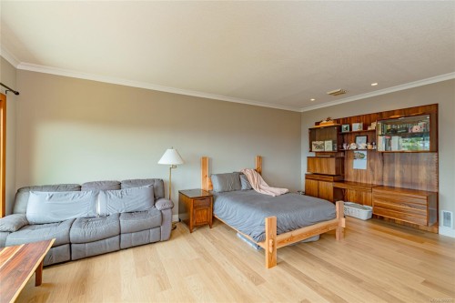 5000 Sooke Hanger Dr, Sooke, BC 