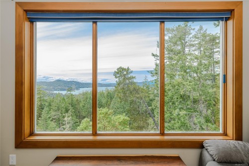 5000 Sooke Hanger Dr, Sooke, BC 