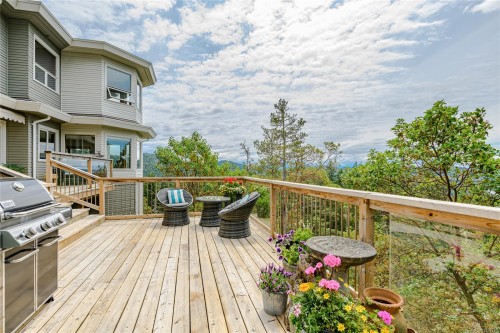 5000 Sooke Hanger Dr, Sooke, BC 