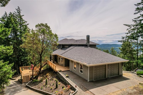 5000 Sooke Hanger Dr, Sooke, BC 