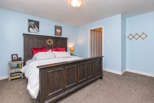 6535 Wicks Rd, Duncan, BC 