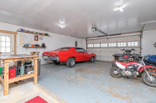 6535 Wicks Rd, Duncan, BC 