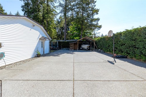 6535 Wicks Rd, Duncan, BC 