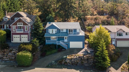 6191 Thomson Terr, Duncan, BC 