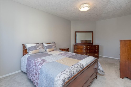 #204-300 Bundock Ave, Duncan, BC 