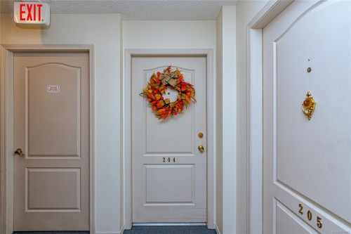 #204-300 Bundock Ave, Duncan, BC 