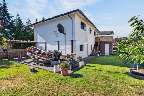 1083 26Th St, Courtenay, BC 