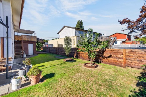 1083 26Th St, Courtenay, BC 