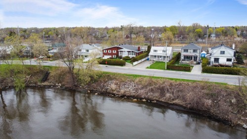 Photo aérienne - 69 Ch. Du Bord-Du-Lac-Lakeshore, Pointe-Claire, QC 