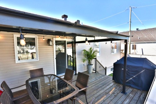 Terrasse - 45 Rue Des Champs, Saint-Roch-De-L'Achigan, QC 