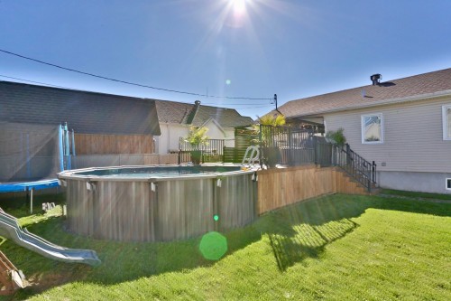 Piscine - 45 Rue Des Champs, Saint-Roch-De-L'Achigan, QC 